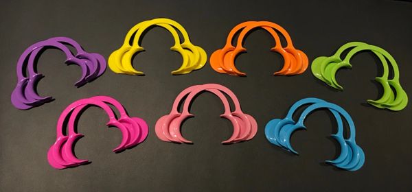 Extraoral Cheek Retractor (Colored)