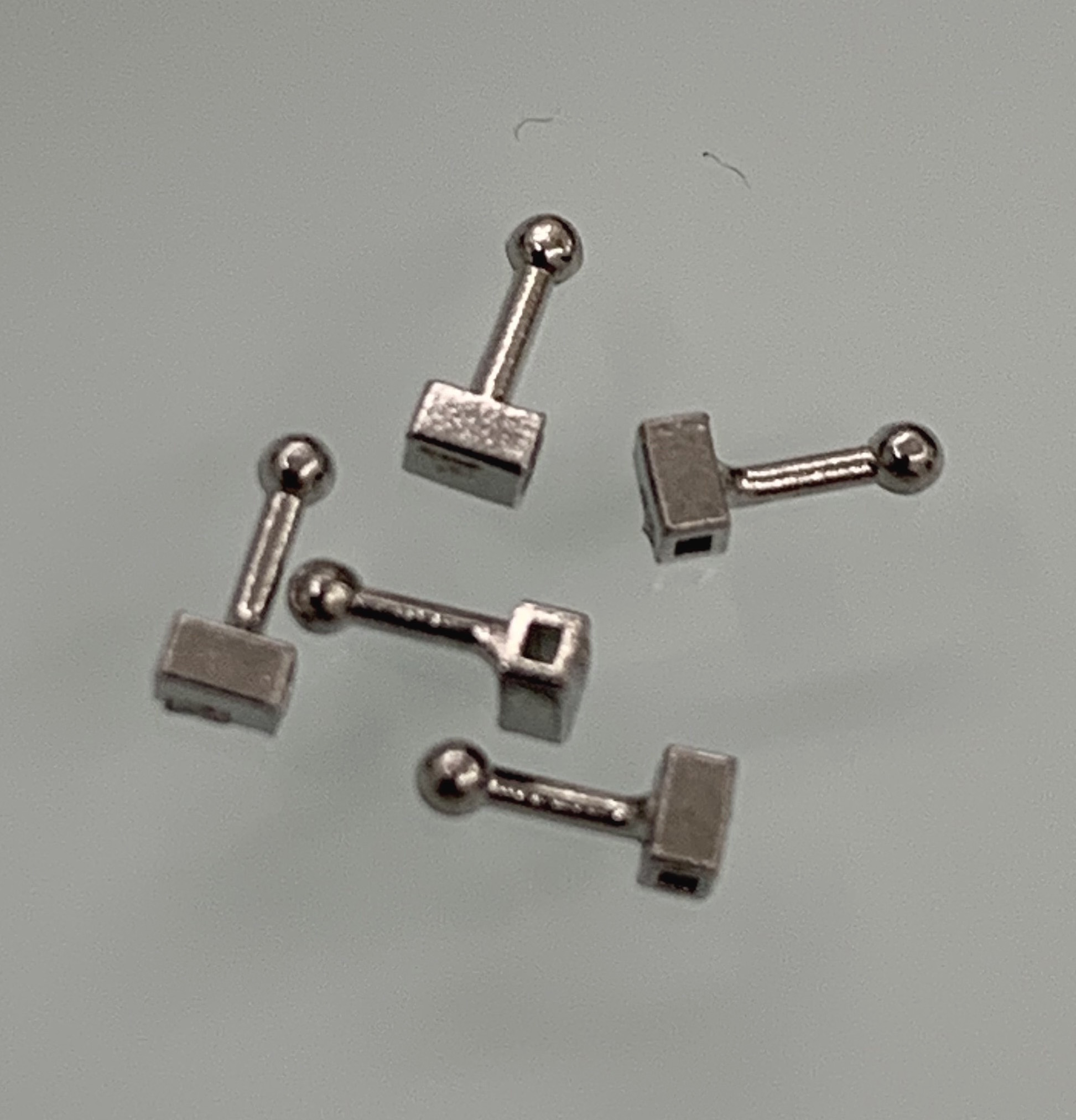 Sliding Crimpable Hooks - Closed